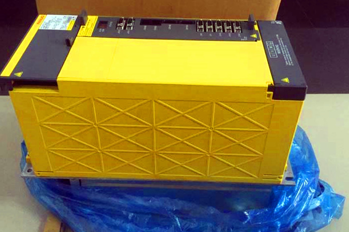 031-FANUC发那科机器人-驱动器-A06B-6102-H215#H520